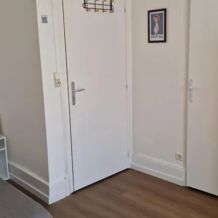 Le 105 Bis * فيشي